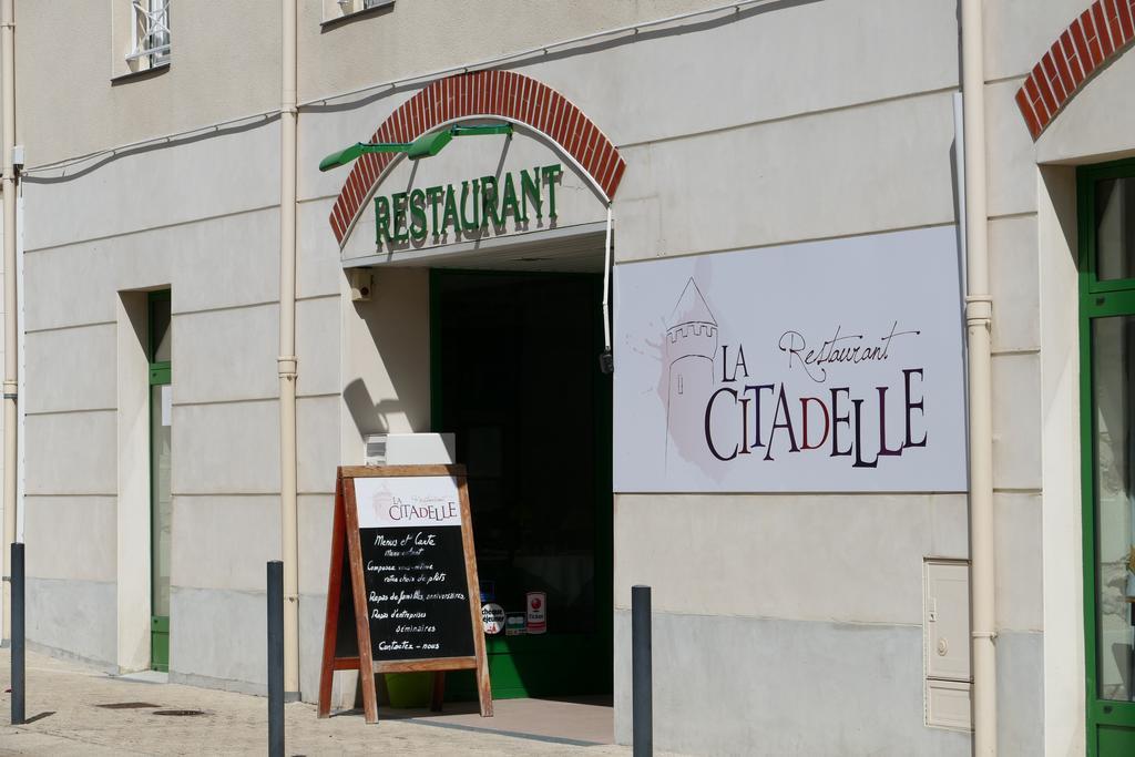 Logis Hotels Le Champalud Restaurant La Citadelle Oree-d'Anjou Ngoại thất bức ảnh