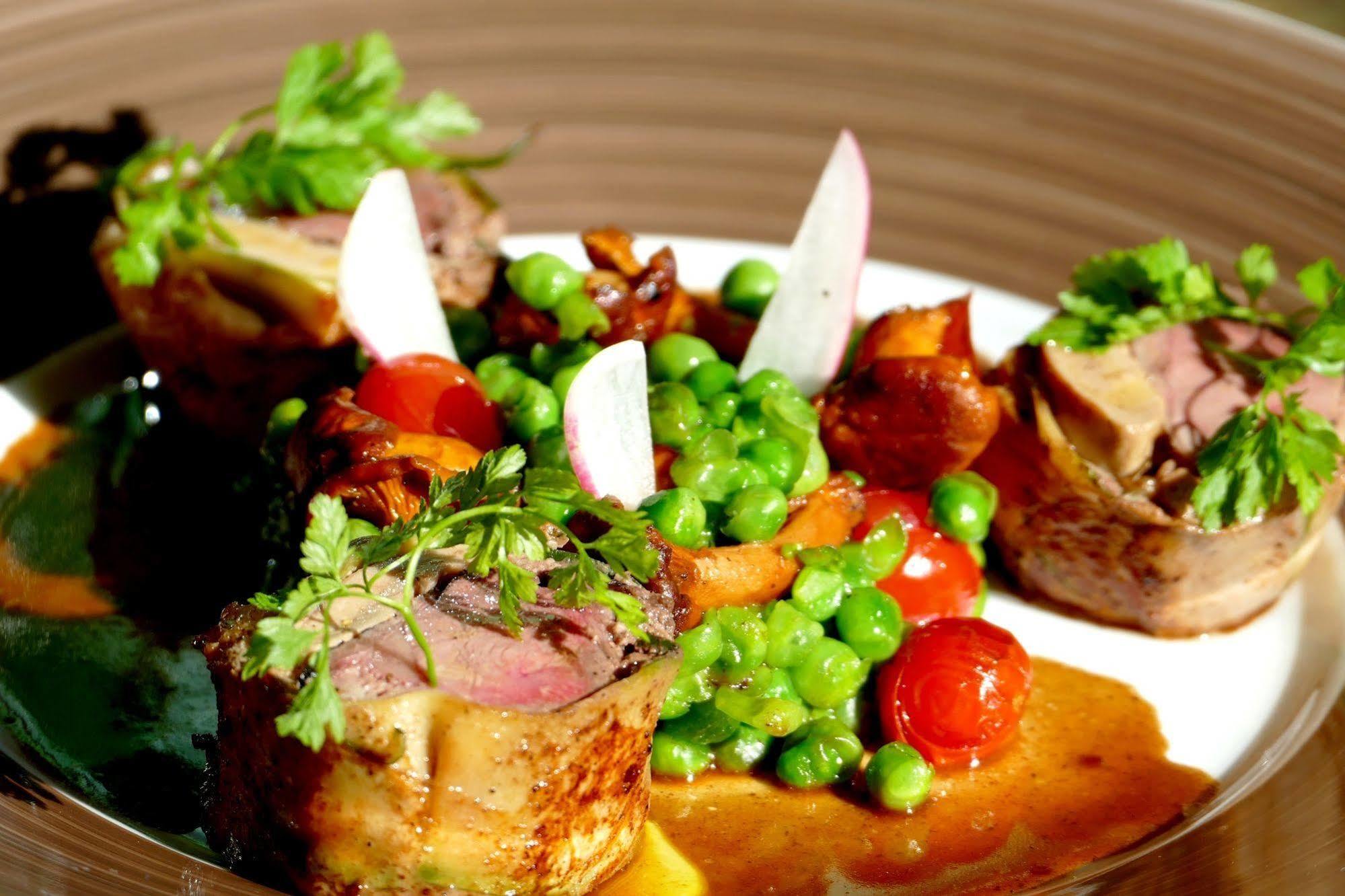 Logis Hotels Le Champalud Restaurant La Citadelle Oree-d'Anjou Ngoại thất bức ảnh