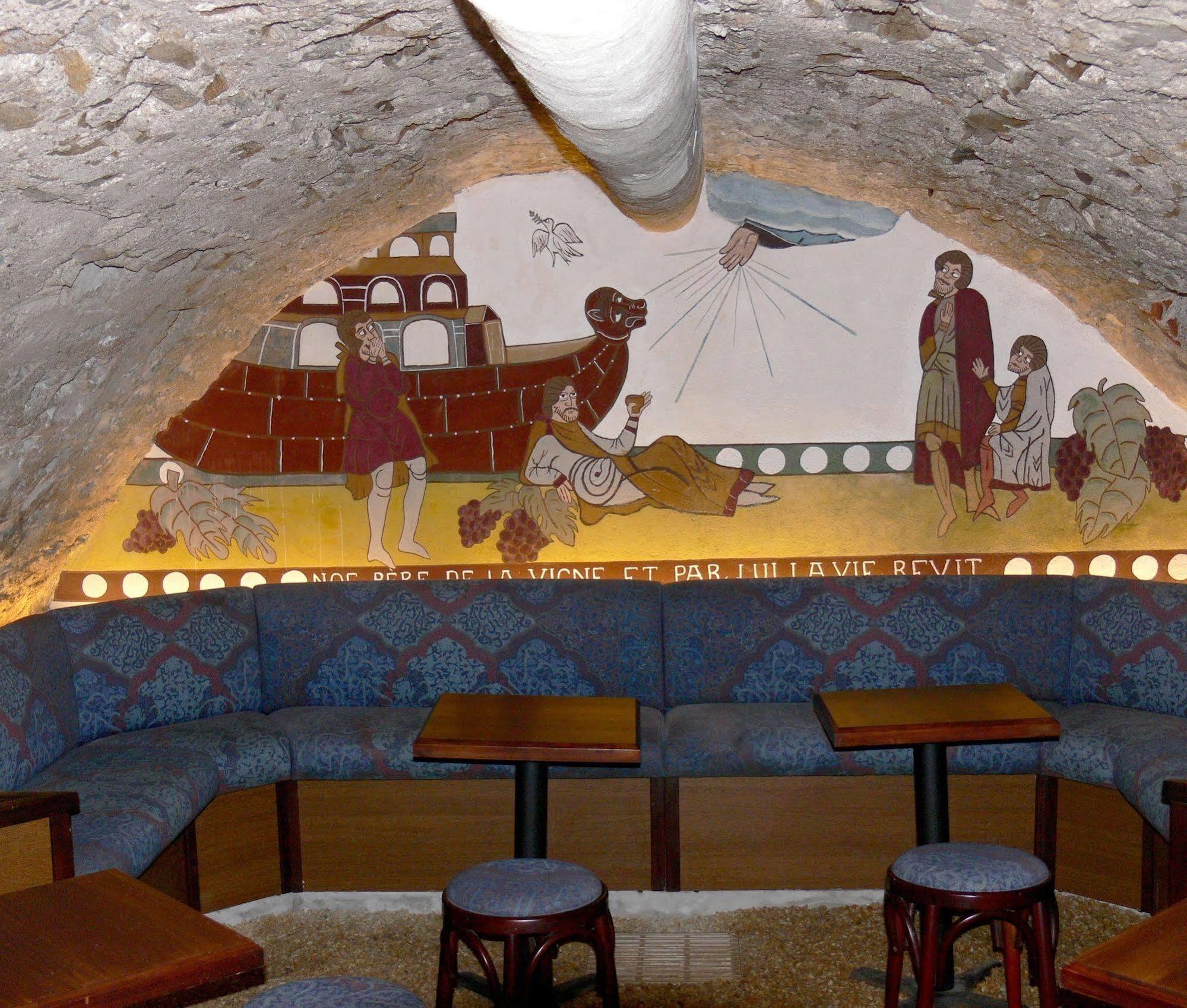 Logis Hotels Le Champalud Restaurant La Citadelle Oree-d'Anjou Ngoại thất bức ảnh