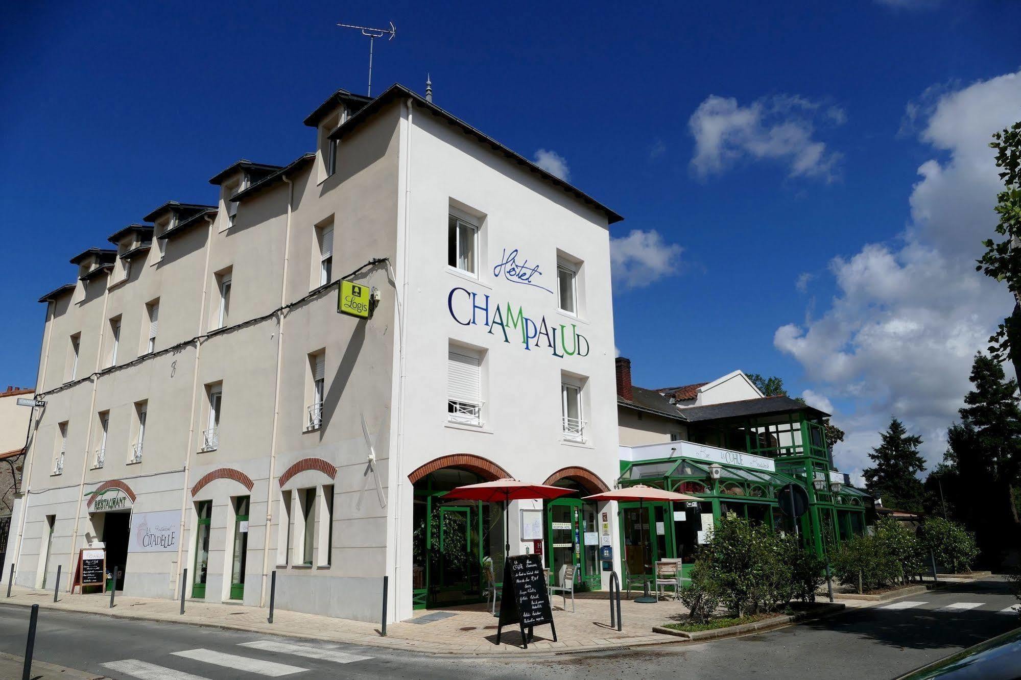 Logis Hotels Le Champalud Restaurant La Citadelle Oree-d'Anjou Ngoại thất bức ảnh